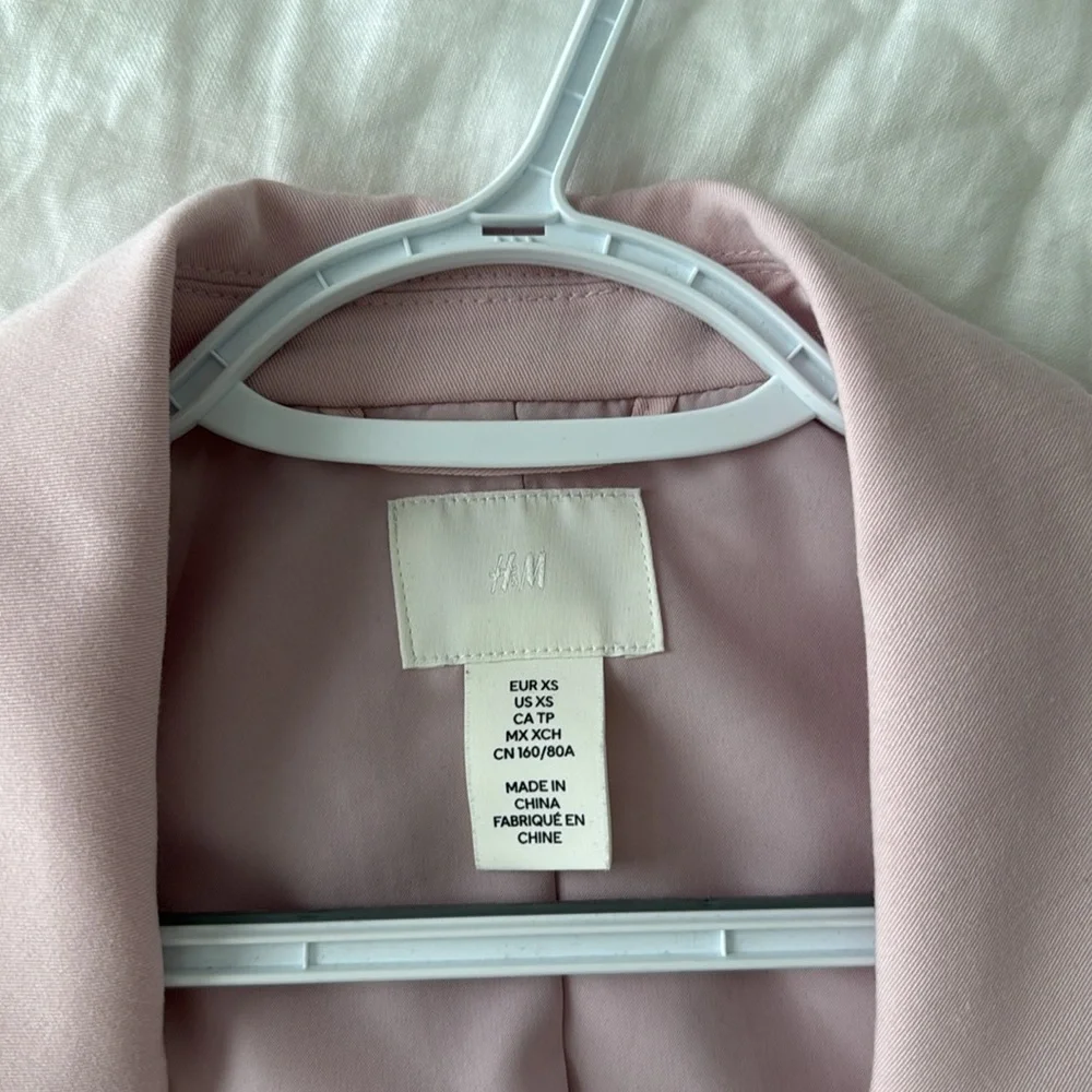H&M blazer - Picture 2 of 5